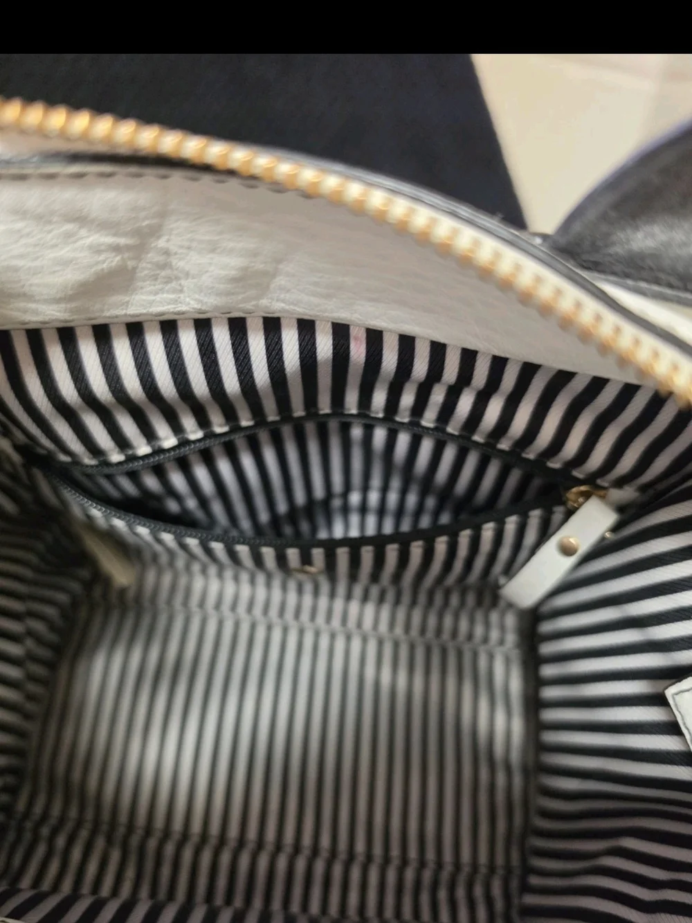 Kate Spade Classic Black & White Houndstooth Tote Claremont Drive Marcella Line